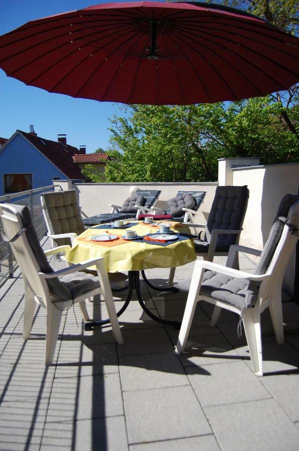 Appartement Auf Dem Berg à Malchow  Extérieur photo